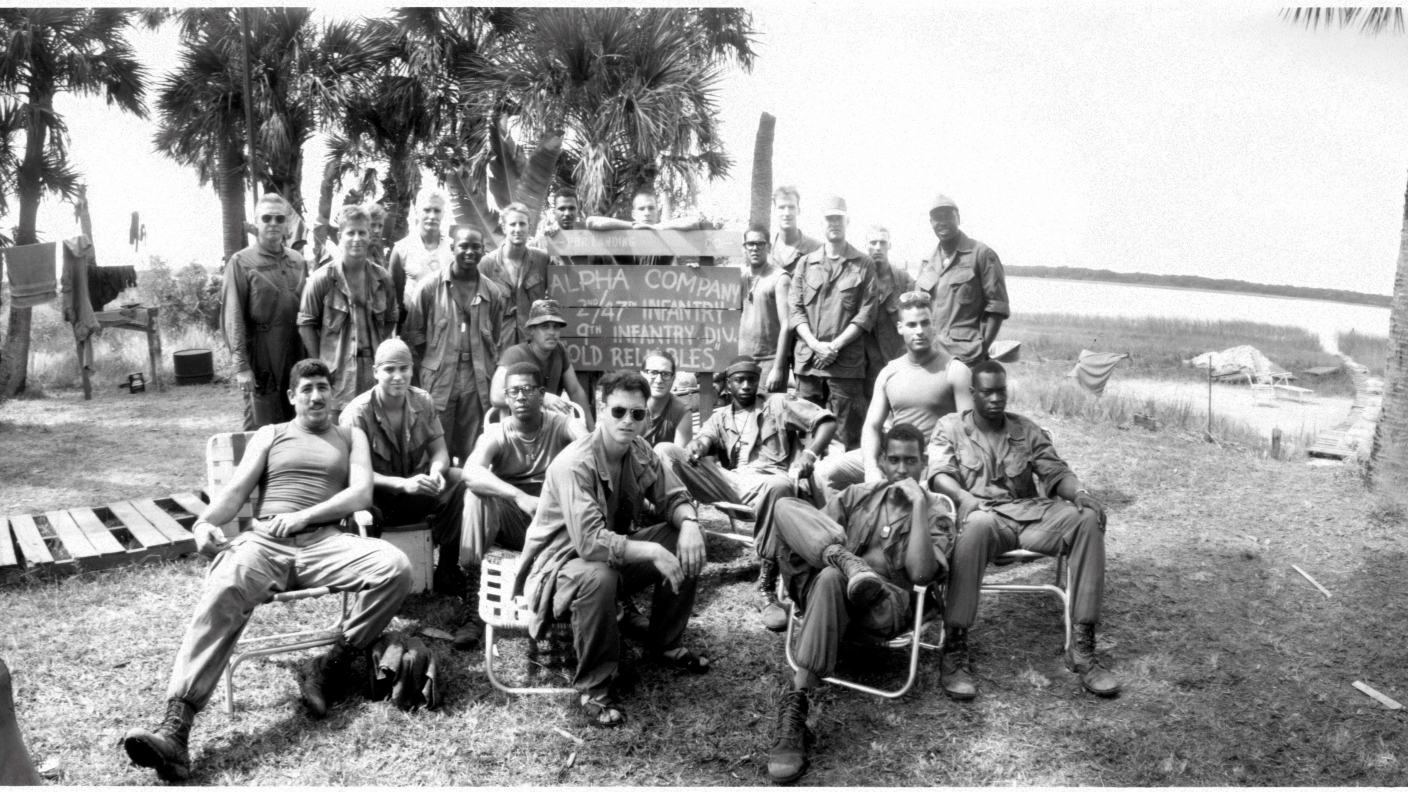 With the platoon on the set of Forrest Gump, Fall 1993